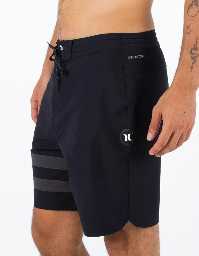 HURLEY PHANTOM+ BLOCK PARTY RENEGADE BOARDSHORTS 18" BLACK 1 HURLEY PHANTOM+ BLOCK PARTY RENEGADE BOARDSHORTS 18" BLACK