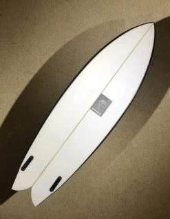PUKAS 5'10" CHRIS CHRISTENSON PEGASO TWIN FIN BLACK -SurfVibe Shop pukas chris christenson 5 10 pegaso twin fin black 1