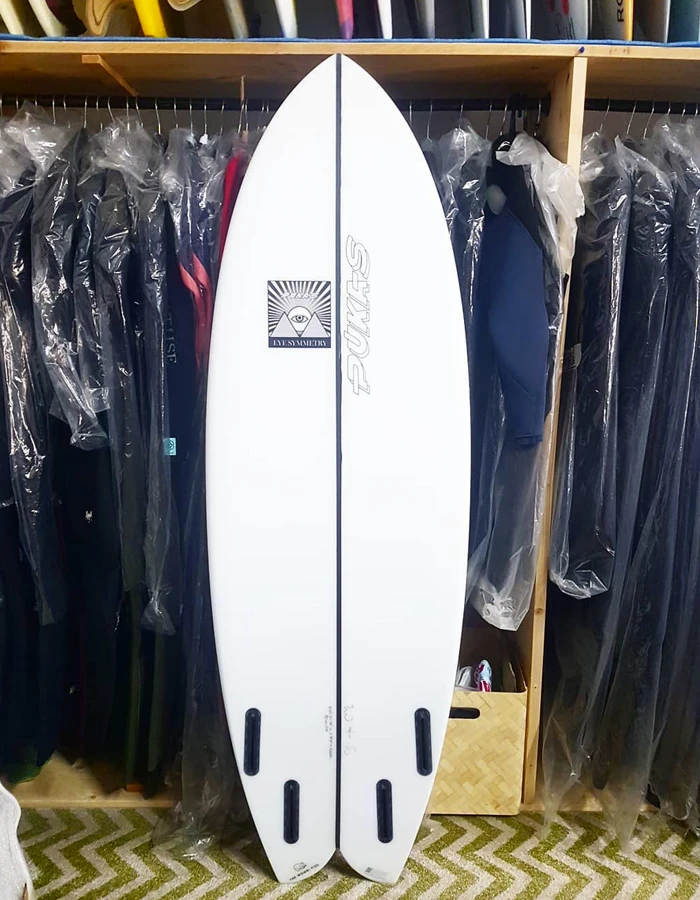 PUKAS SURFBOARDS 5'8' WOMBI FISH' PE BY EYE SYMMETRY 2 PUKAS SURFBOARDS 5'8' WOMBI FISH' PE BY EYE SYMMETRY - Image 2