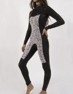 SISSTREVOLUTION SEVEN SEAS 4/3 CHEST FULL WETSUIT BLACK -SurfVibe Shop sisstrevolution seven seas 4 3 chest full wetsuit 1